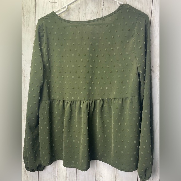 SHEIN Green Buttoned Peplum Blouse size Medium - Picture 3 of 7